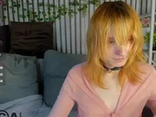 Camsoda Watch Live Sex Cams of little-chips