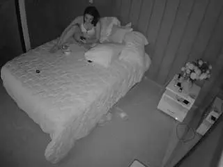 Camsoda Live Porn of voyeurcam-casa-salsa-bedroom-7