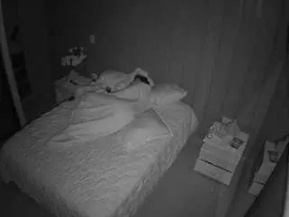 Camsoda Adult Video Chat of voyeurcam-casa-salsa-bedroom-7