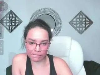 Camsoda Free Live Porn of ayshel-cooper