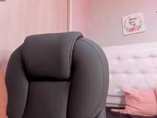 Camsoda Watch Live Sex Cams of nicoleparker1