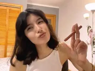 Camsoda Nude Webcam of wildatebar