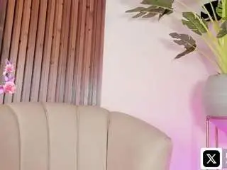 Camsoda Sex Cam of kenay-fox