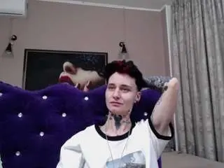 Camsoda Free Porn Cam of kennyandsellena