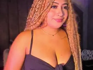 Camsoda Live Sex Cam of luisa-cameron