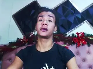 Camsoda Watch Live Sex Cams of andrea-safeira