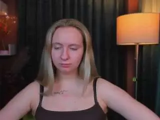 Camsoda Private Sex Chat of bella-sunshine1