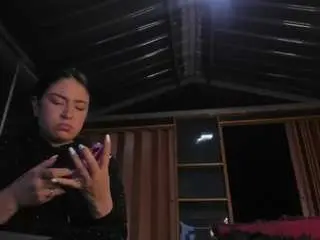 Camsoda Nude Webcam of dayra-angels14