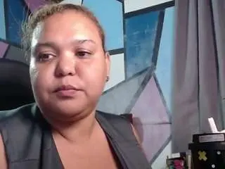 Camsoda Live Sex Cam of star-red-cams