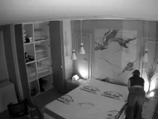 Camsoda Nude Webcam of voyeurcam-casa-salsa-bedroom-12