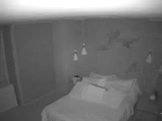 Camsoda Private Sex Chat of voyeurcam-casa-salsa-bedroom-12