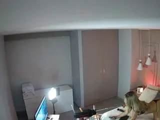 Camsoda Private Sex Chat of voyeurcam-casa-salsa-bedroom-12