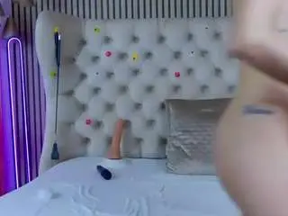 Camsoda Adult Webcam of playfulshow