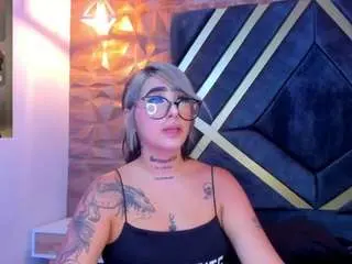 Camsoda Adult Video Chat of alahia-dangelo