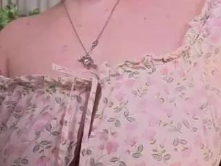 Camsoda Nude Webcam of elliejay1