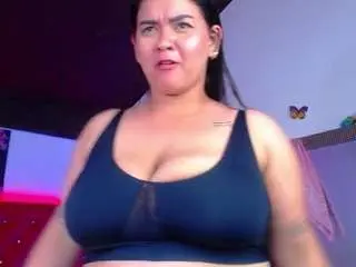 Camsoda Free Porn Cam of kriss-sweetboobs