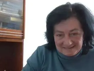 Camsoda Sex Cam of krisshurdlove