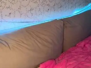 Camsoda Free Porn Cam of hienleggans