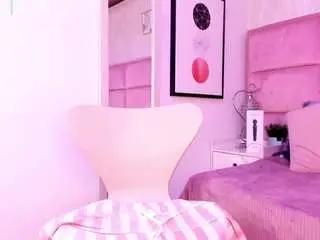 Camsoda Nude Webcam of janah-myers