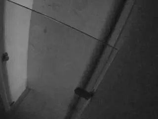 Camsoda Private Sex Chat of voyeurcam-casa-salsa-bathroom-7