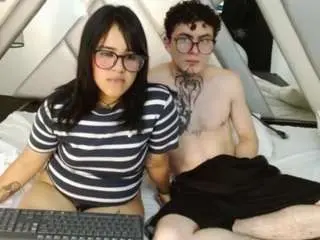 Camsoda Nude Webcam of xhotdesire-fx