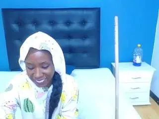 Camsoda Sex Cam of goldenn-ass1