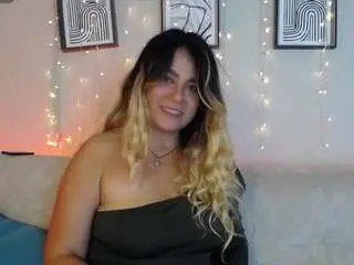 Camsoda Live Sex Cam of sweetbellavalery