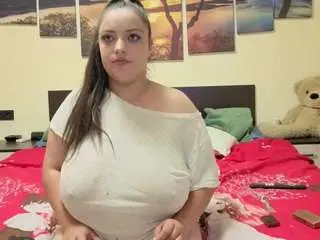 Camsoda Free Porn Cam of adellineee