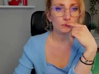 Camsoda Free Porn Cam of cinderellamoon