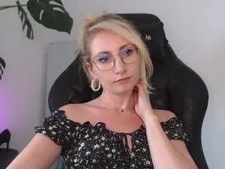 Camsoda Sex Chat of cinderellamoon