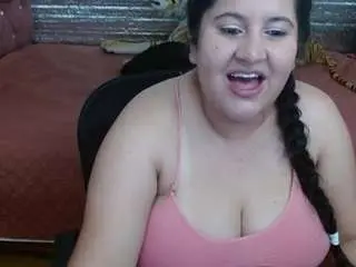 Camsoda Live Sex Cam of emily-nessa