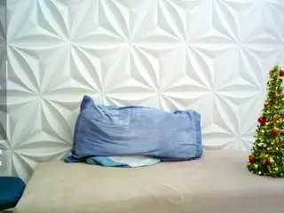 Camsoda Free Porn Cam of jerryandjessicaa