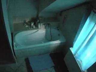Camsoda Live Porn of voyeurcam-julmodels-bath-2nd-1