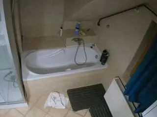 Camsoda Best live sex cam show of voyeurcam-julmodels-bath-2nd-1