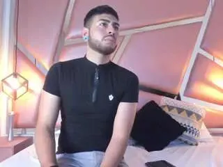 Camsoda Free Porn Cam of burning-temptationfx