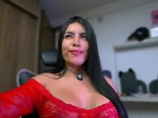 Camsoda Nude Webcam of layla-nicols