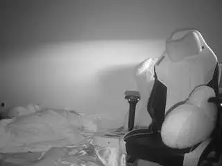 Camsoda Free Live Porn of voyeurcam-sexy-little-ana-01