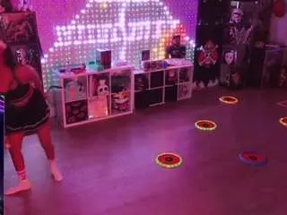 Camsoda Watch Live Sex Cams of lovenzia