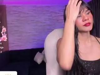 Camsoda Nude Webcam of anniiee-smith