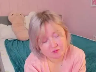 Camsoda Adult Webcam of sara-moor