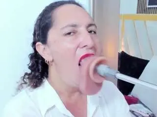 Camsoda Live Sex Cam of luna-naughty1