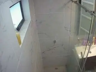 Camsoda Sex Chat of voyeurcam-casa-salsa-bathroom-13