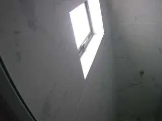 Camsoda Free Porn Cam of voyeurcam-casa-salsa-bathroom-13