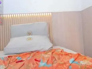 Camsoda Sex Chat of yeliss-brown