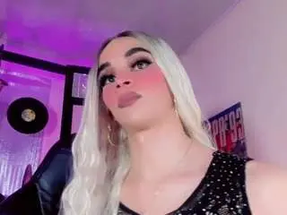 Camsoda Sex Chat of sophie-miaa