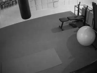 Camsoda Adult Webcam of voyeurcam-julmodels-living-5