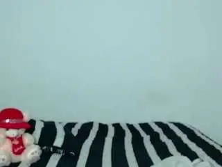 Camsoda Live Sex Cam of milfnaughtyy