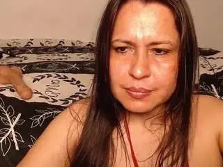 Camsoda Sex Cam of milfnaughtyy