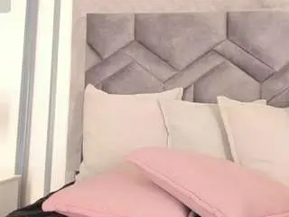 Camsoda Adult Webcams of tahliamoreau