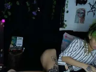 Camsoda Adult Webcam of cute-melanie